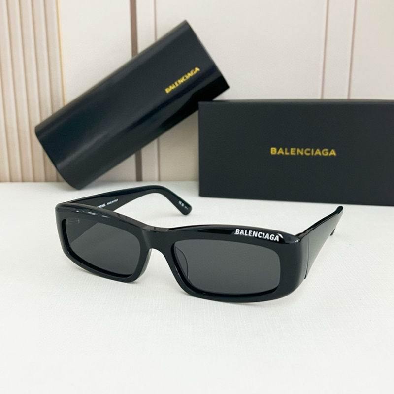 Balenciaga Sunglasses 475